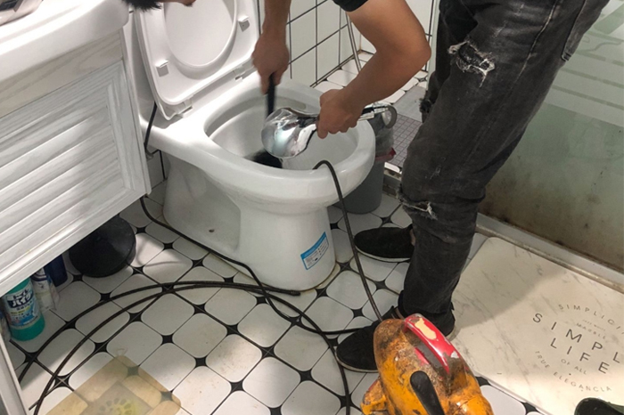 桃城疏通下水道